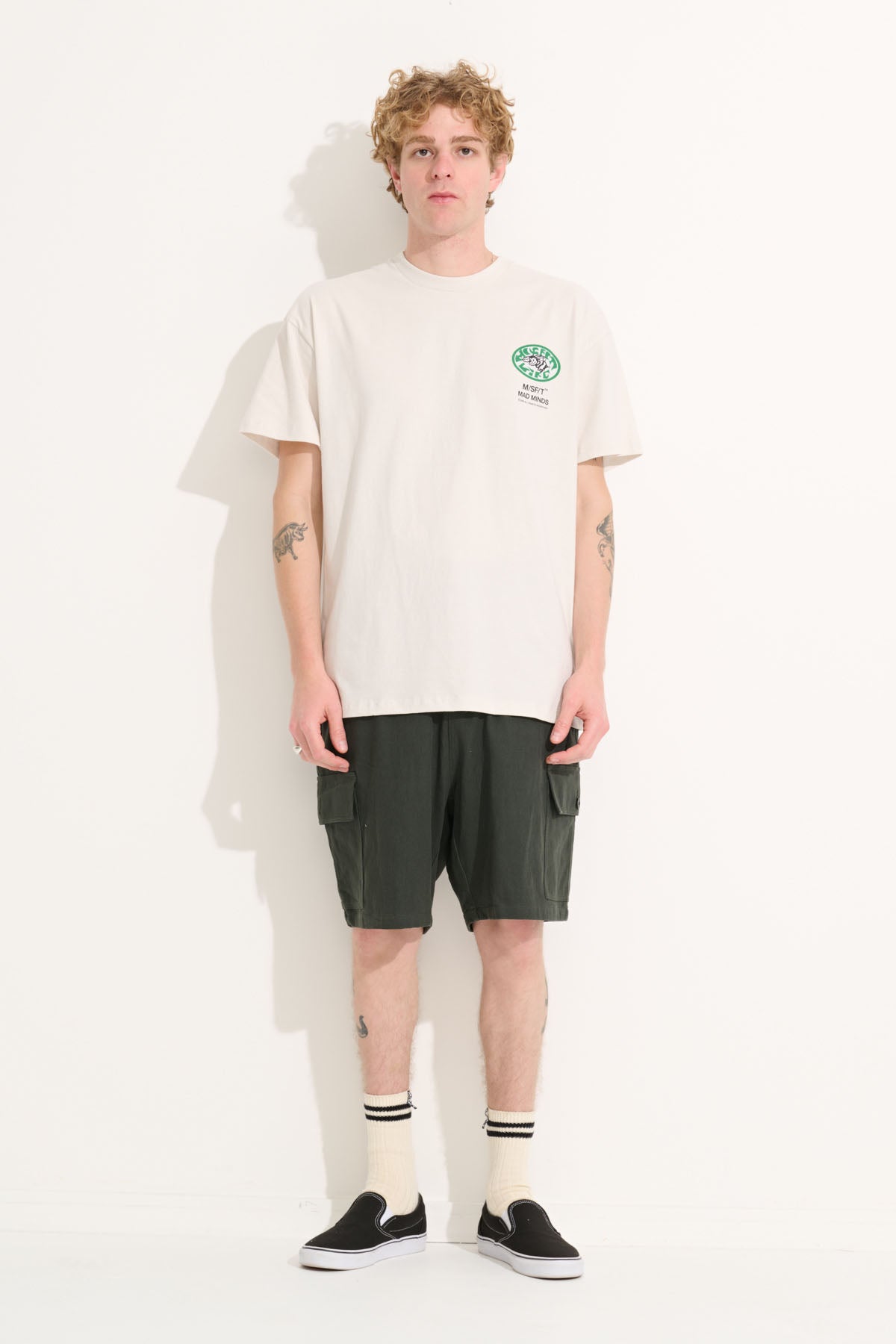 Misfit Shapes - Life Of Bees 50-50 Ss Tee - Thrift White