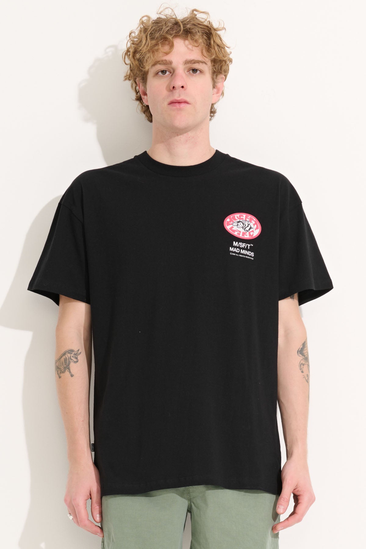 Misfit Shapes - Life Of Bees 50-50 Ss Tee - Washed Black