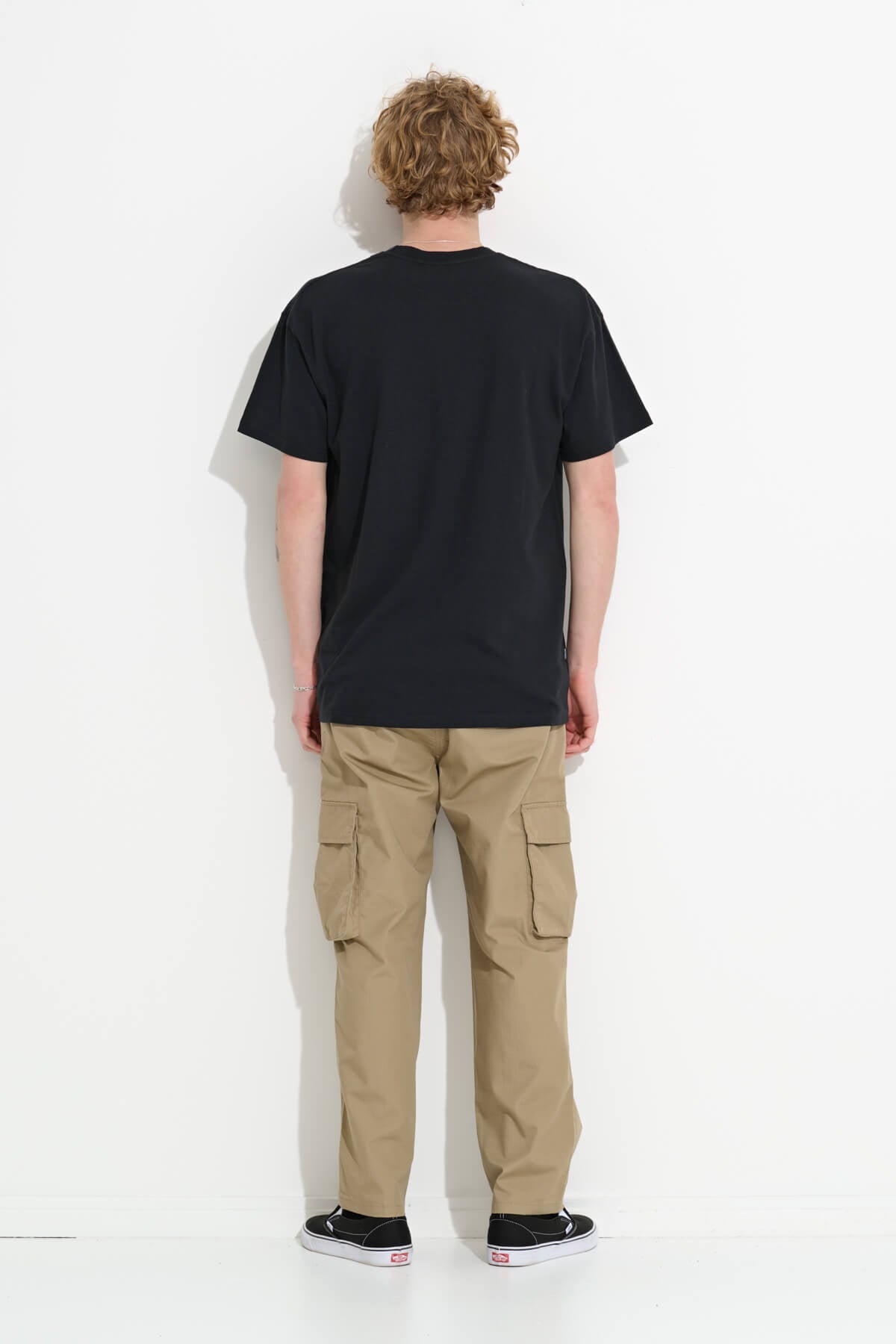 Misfit Shapes - Special Feel Ss Tee - Pigment Black