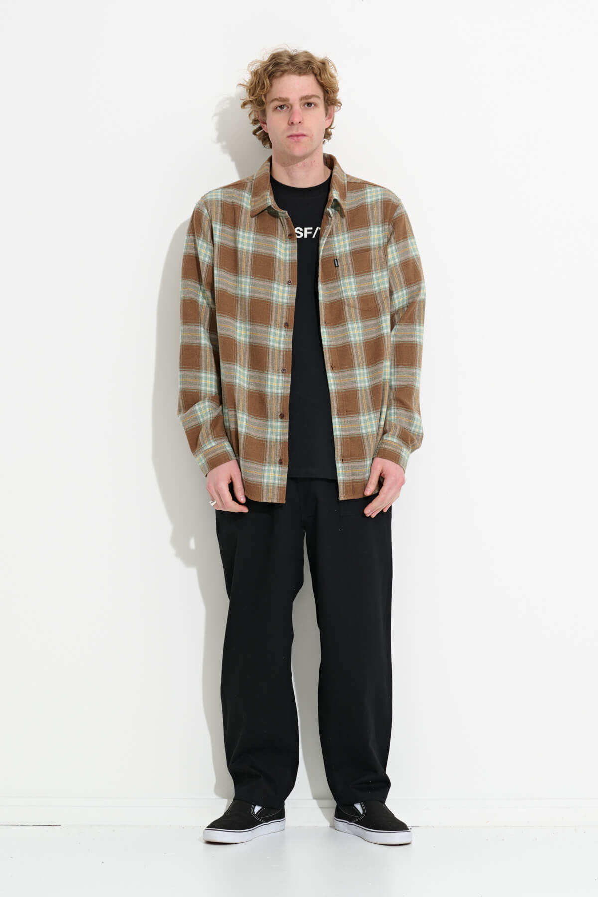 Misfit Shapes - Soup Bearer Ls Shirt - Tobacco