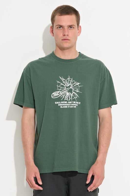 Misfit Shapes - BLAME US SS TEE - Pigment Green