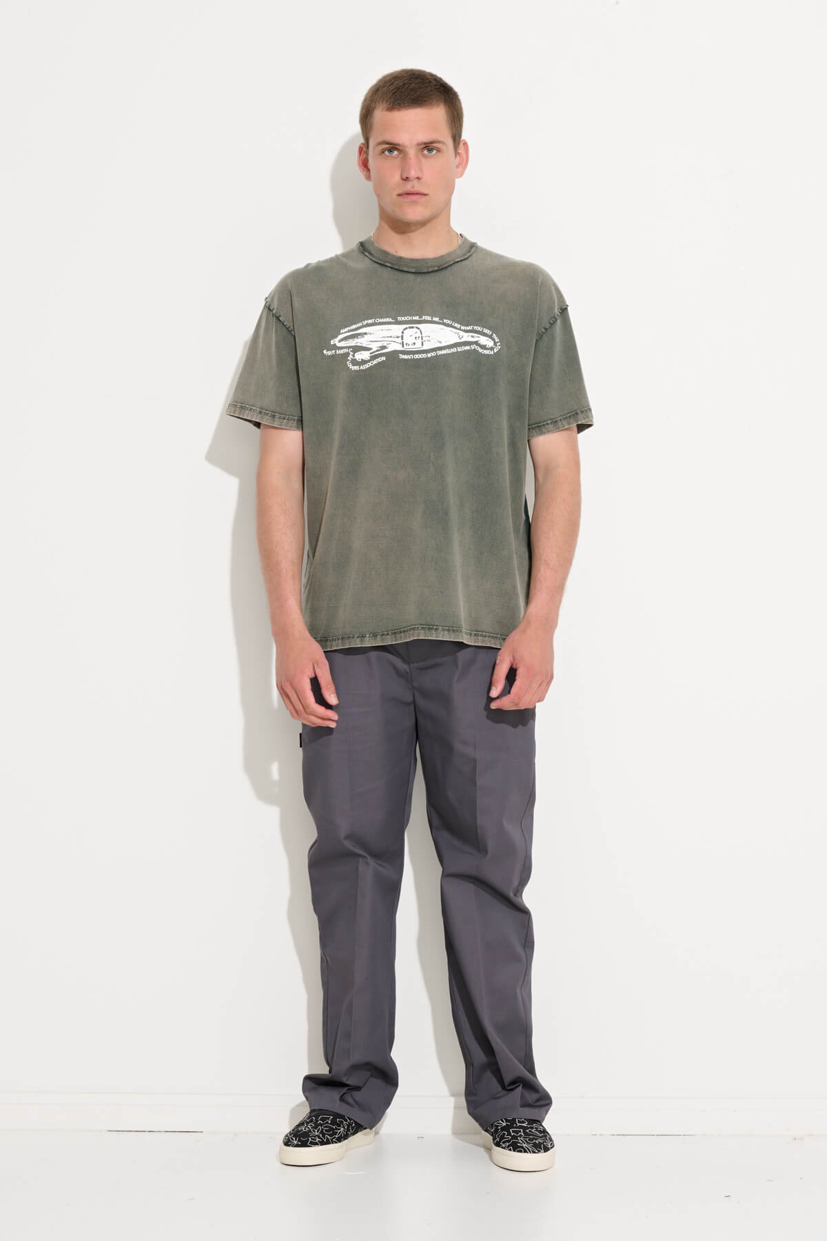 Misfit Shapes - AMPHIBIAN SPIRITS SS TEE - Pigment Green