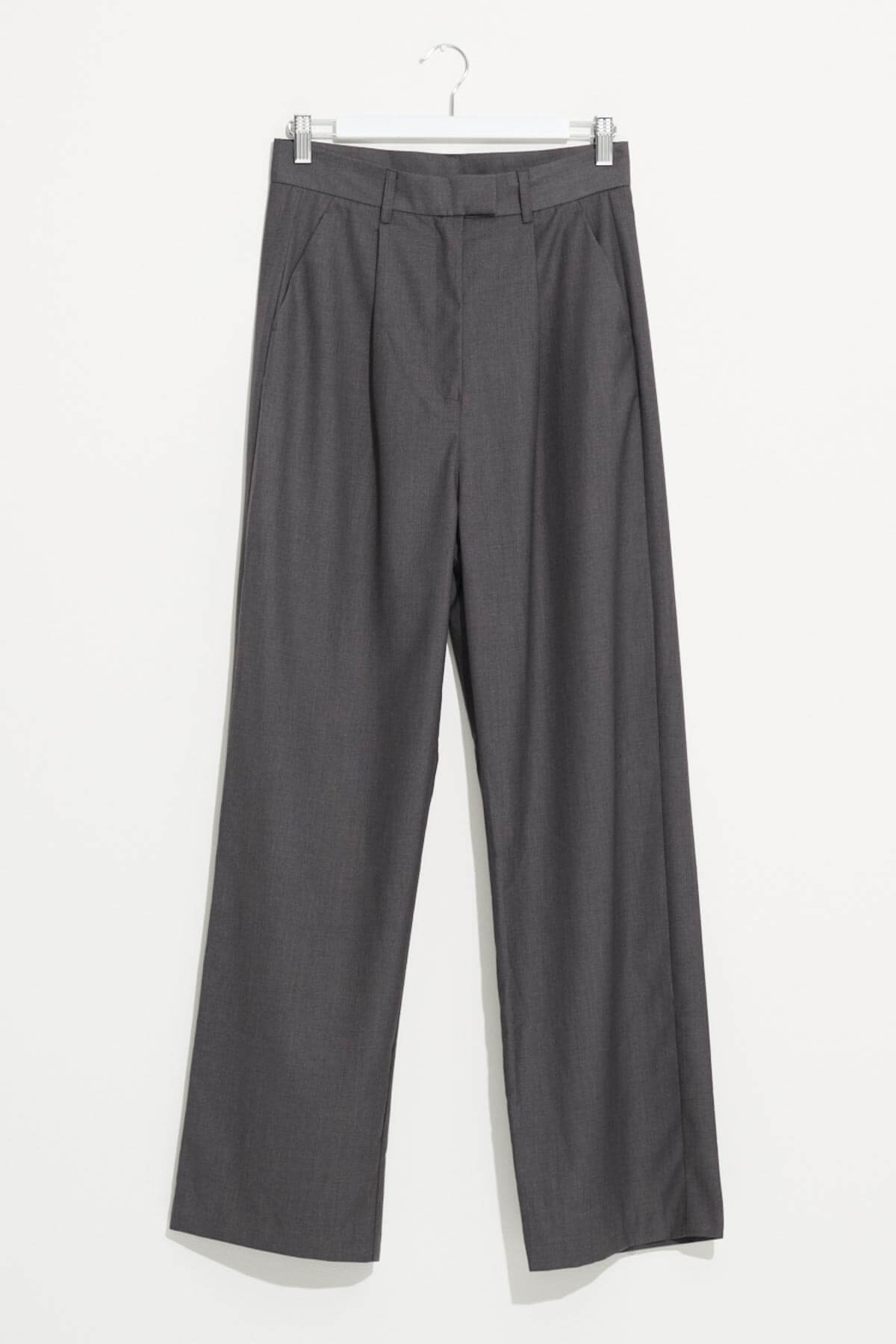 Misfit Shapes - Aquarius Pleated Pant - Charcoal